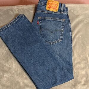 Women’s Levi 505 - size 32W 32L